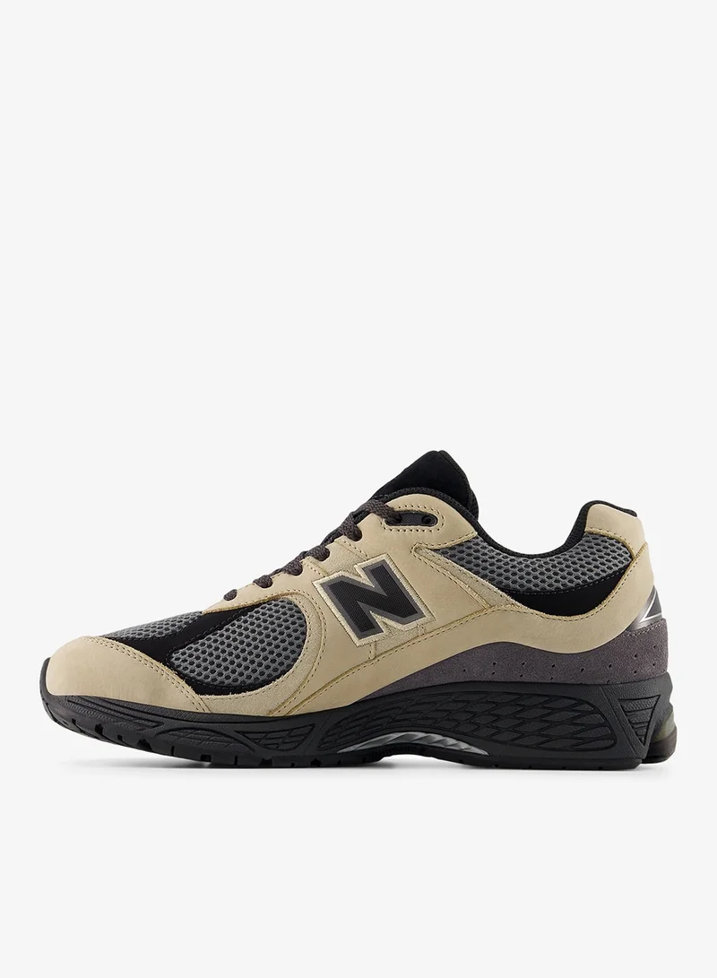 New Balance 2002 Sneakers
